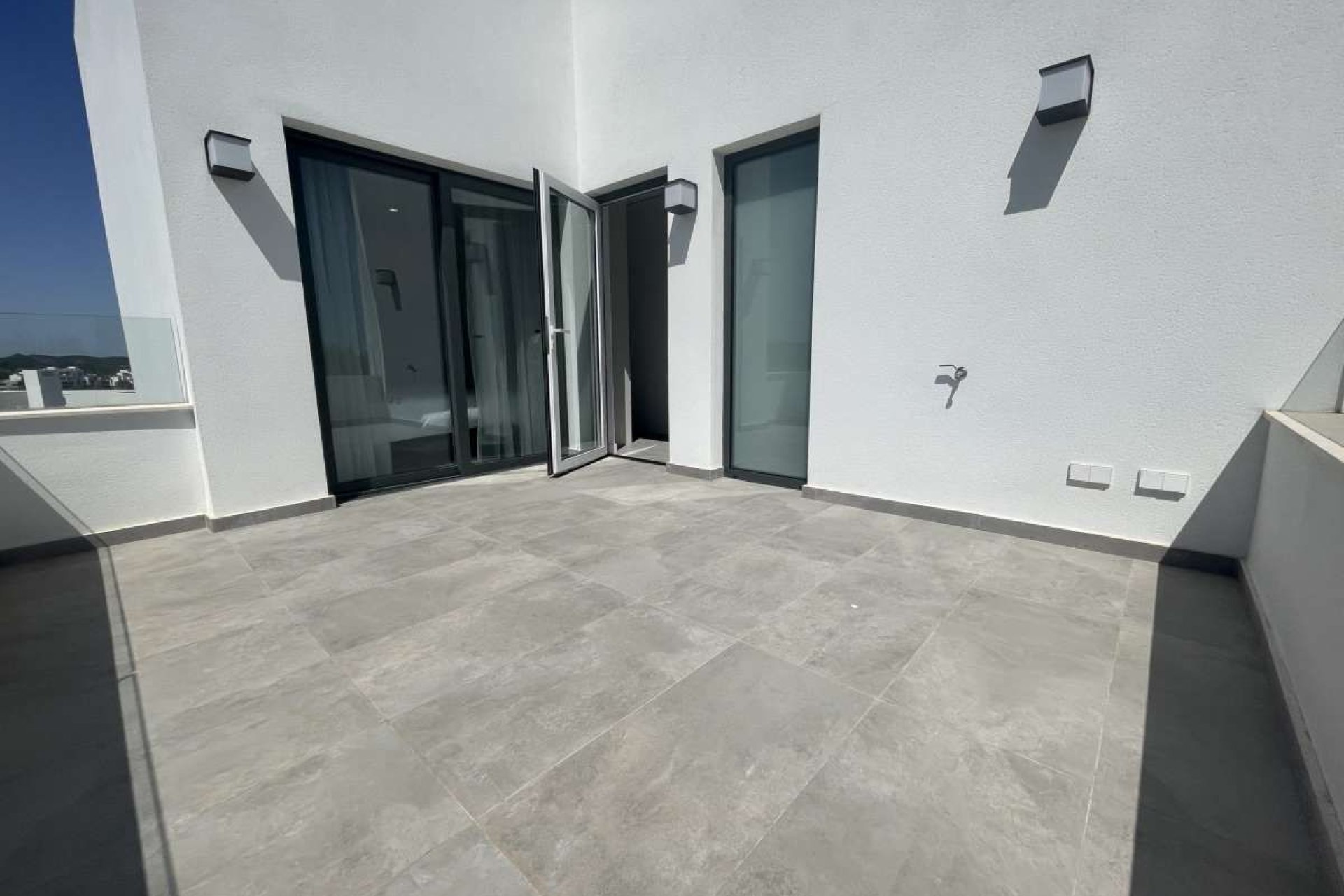 Återförsäljning - Villa -
Orihuela Costa - Las Colinas Golf