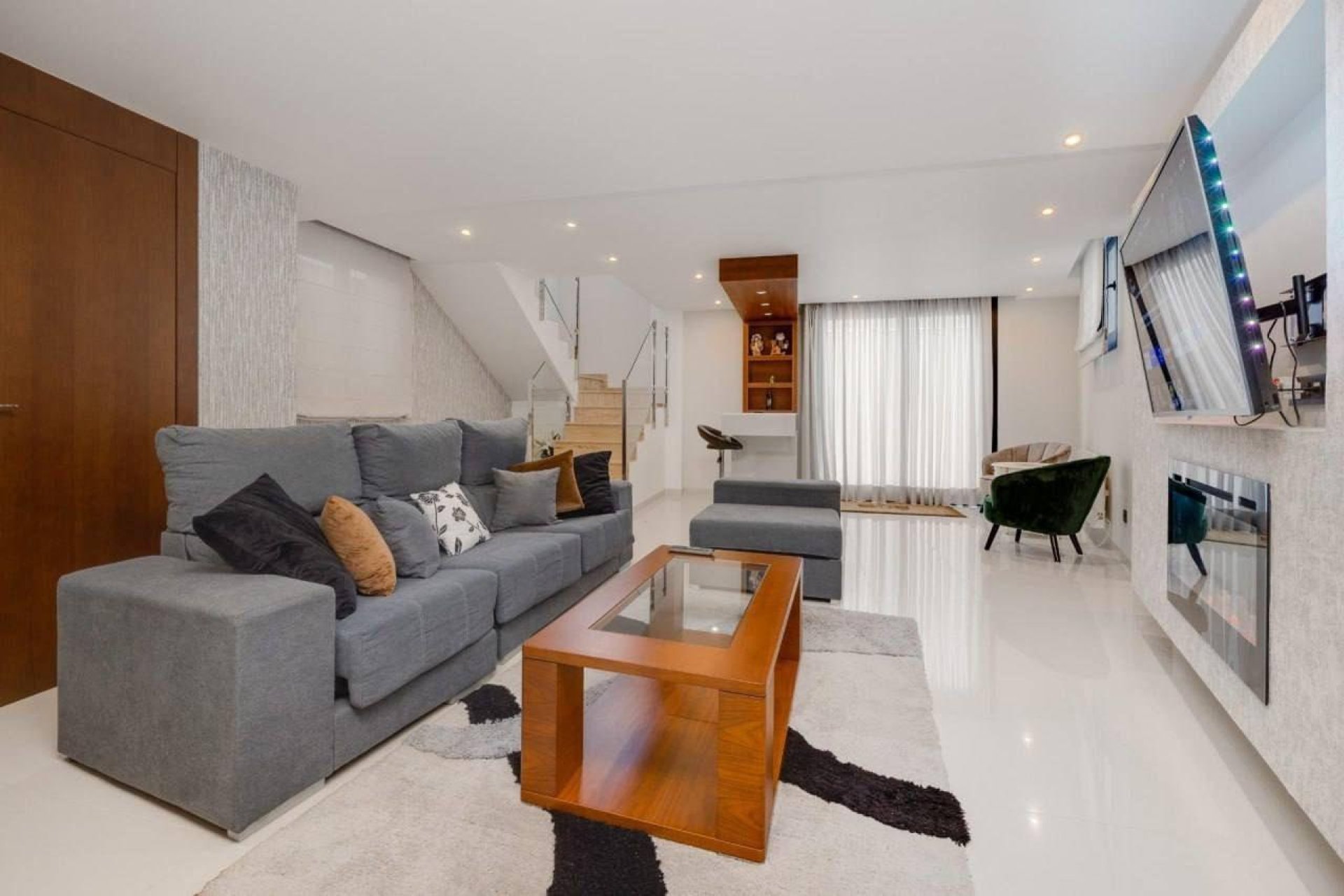 Återförsäljning - Villa -
Orihuela Costa - Las Filipinas