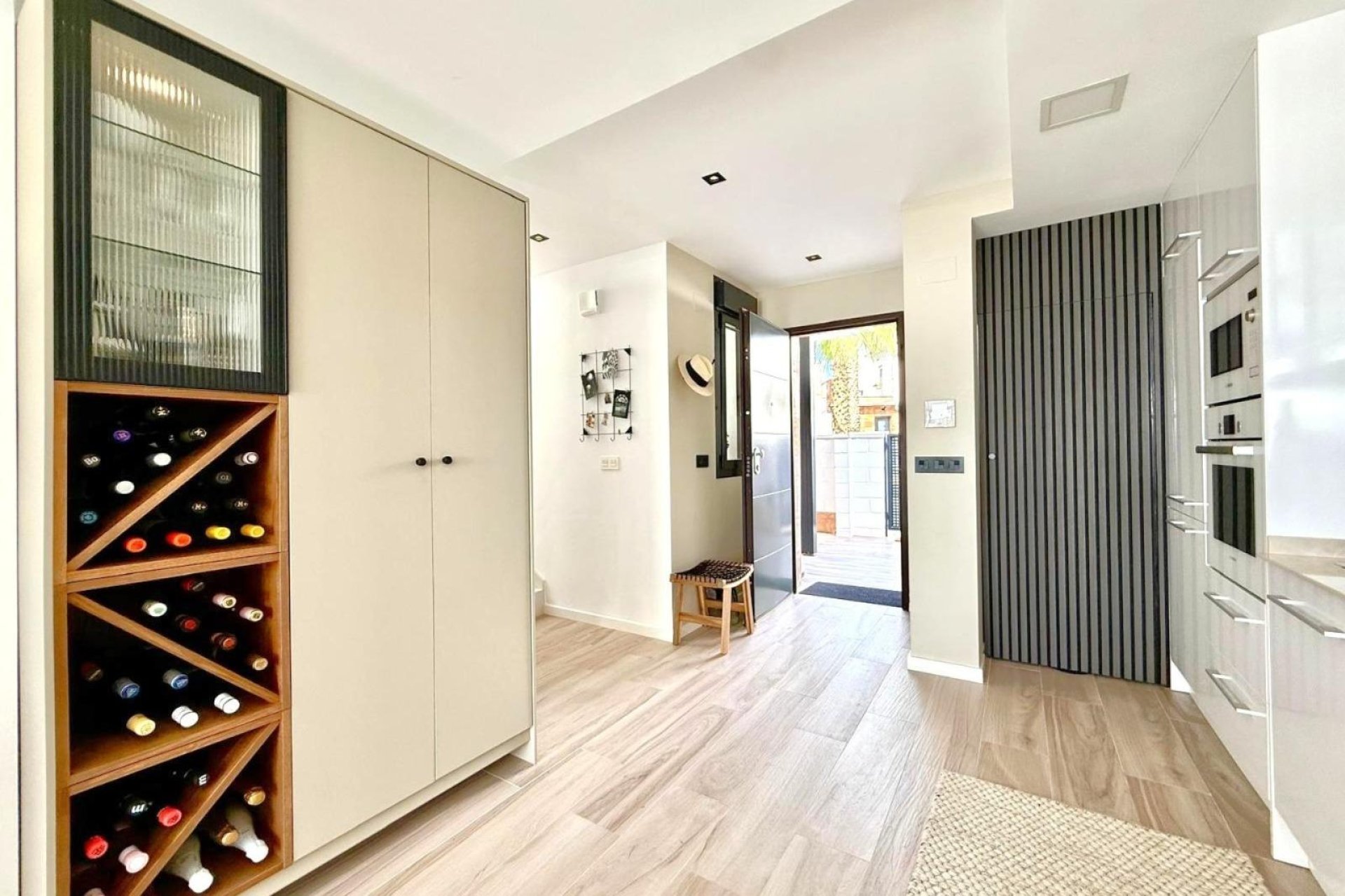 Återförsäljning - Villa -
Orihuela Costa - Lomas de Cabo Roig