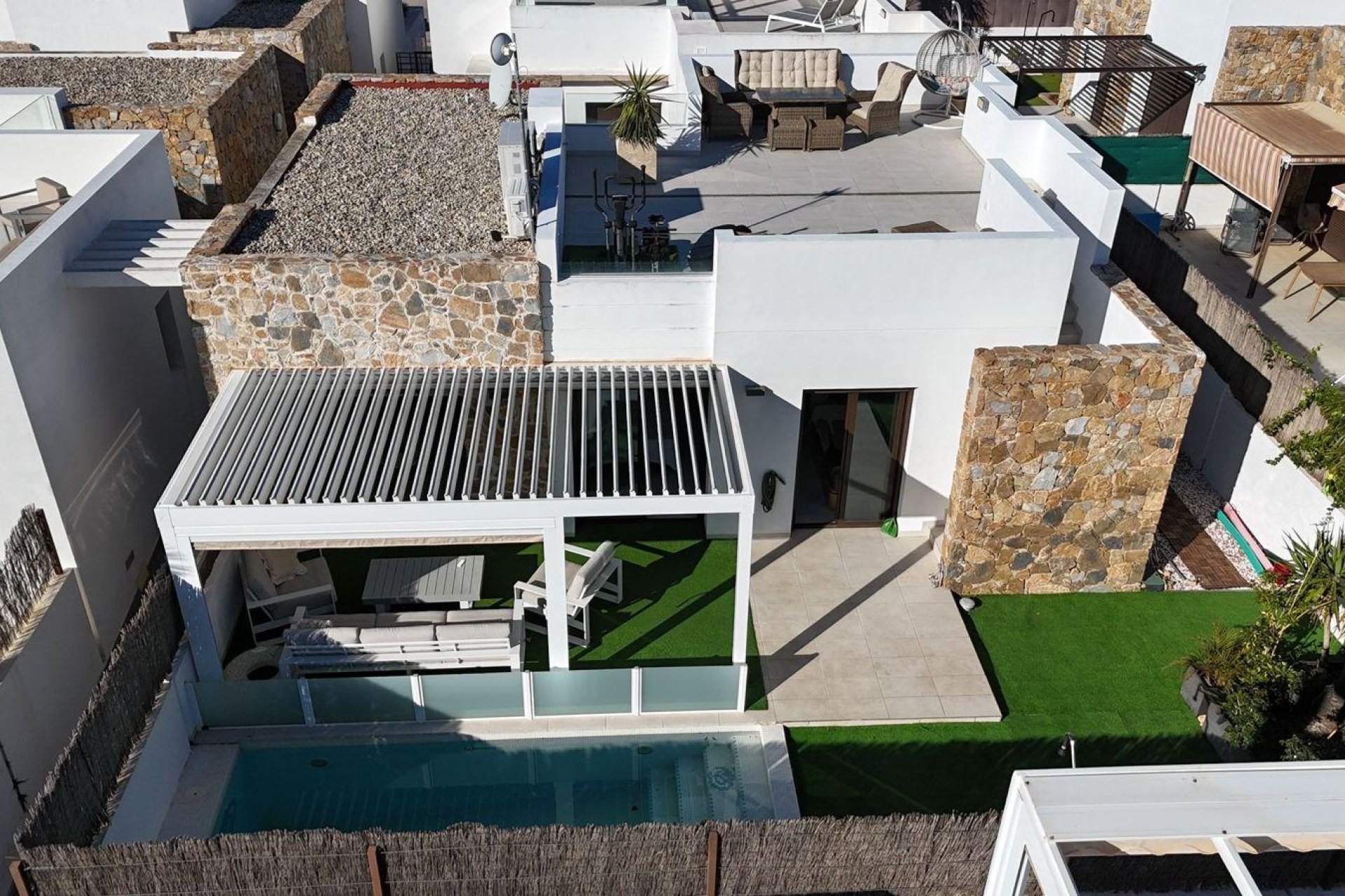 Återförsäljning - Villa -
Orihuela Costa - Lomas de Cabo Roig