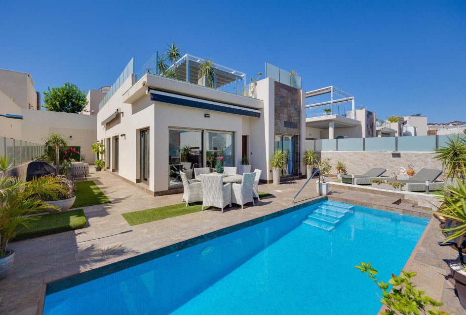 Återförsäljning - Villa -
Orihuela Costa - PAU 26