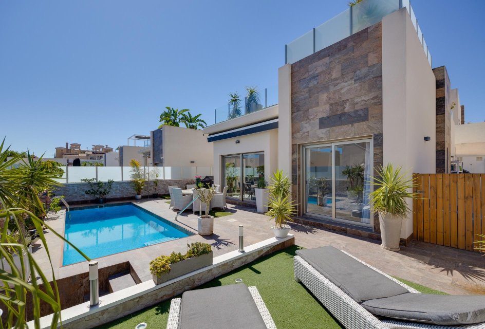 Återförsäljning - Villa -
Orihuela Costa - PAU 26