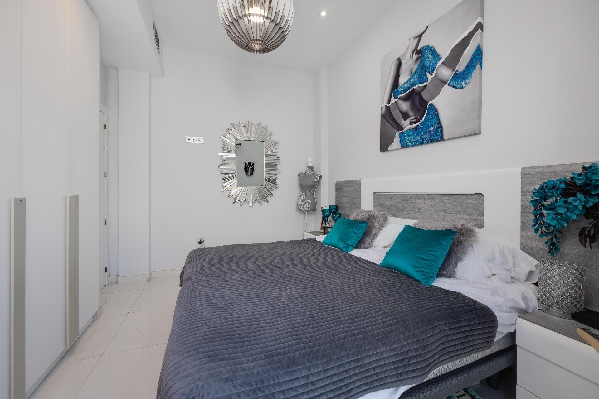 Återförsäljning - Villa -
Orihuela Costa - PAU 26