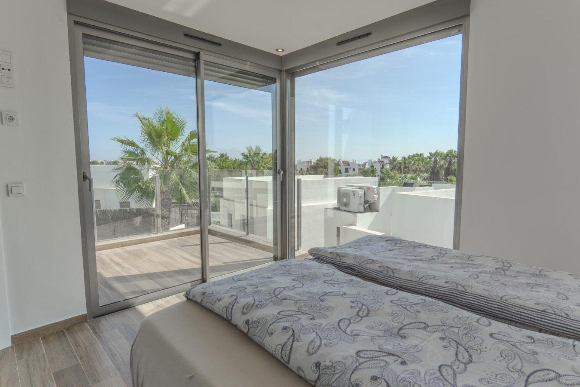 Återförsäljning - Villa -
Orihuela Costa - PAU 8