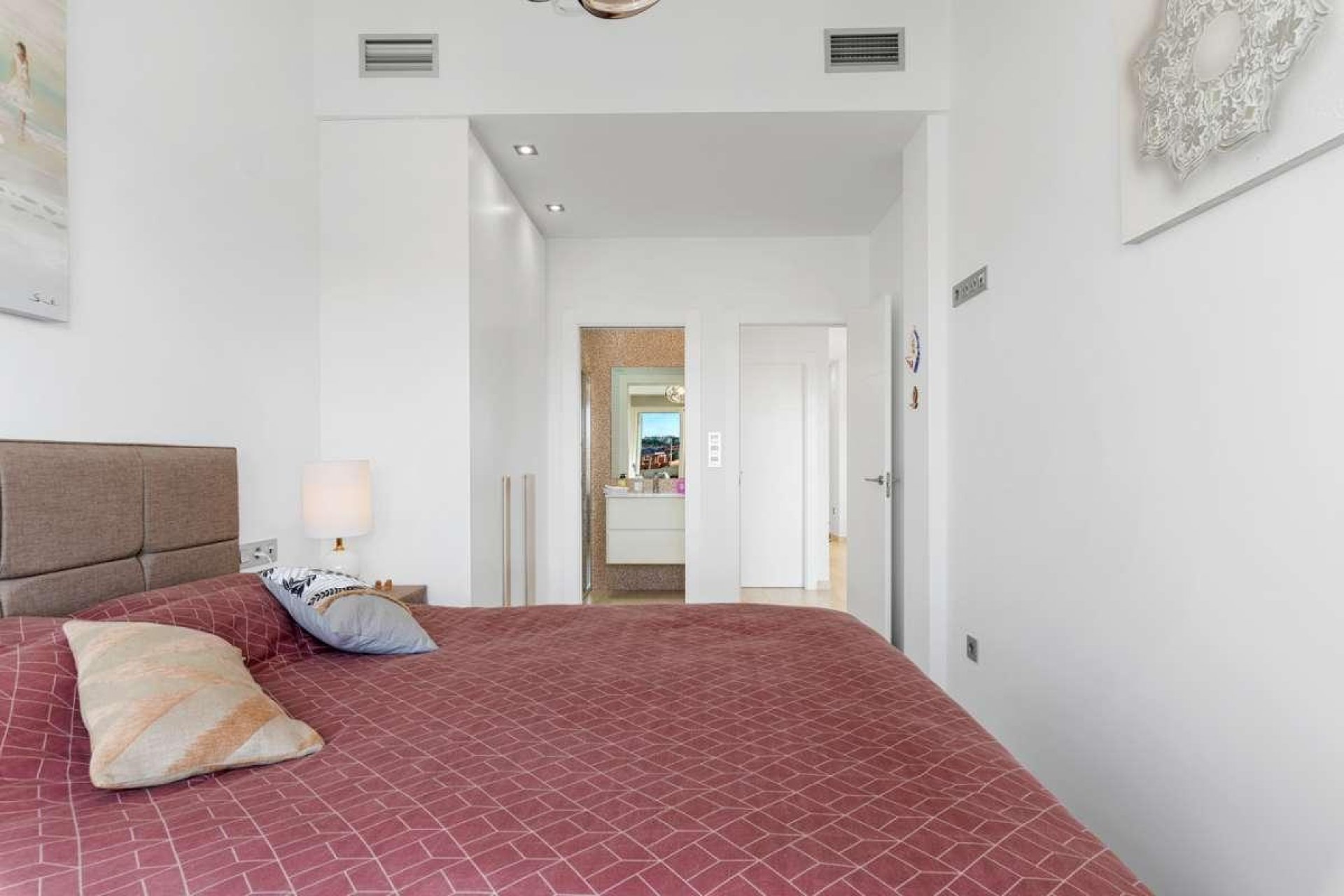 Återförsäljning - Villa -
Orihuela Costa - PAU 8