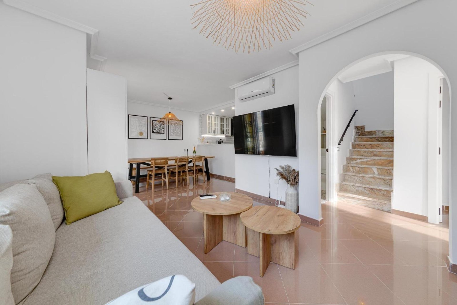 Återförsäljning - Villa -
Orihuela Costa - Playa Flamenca