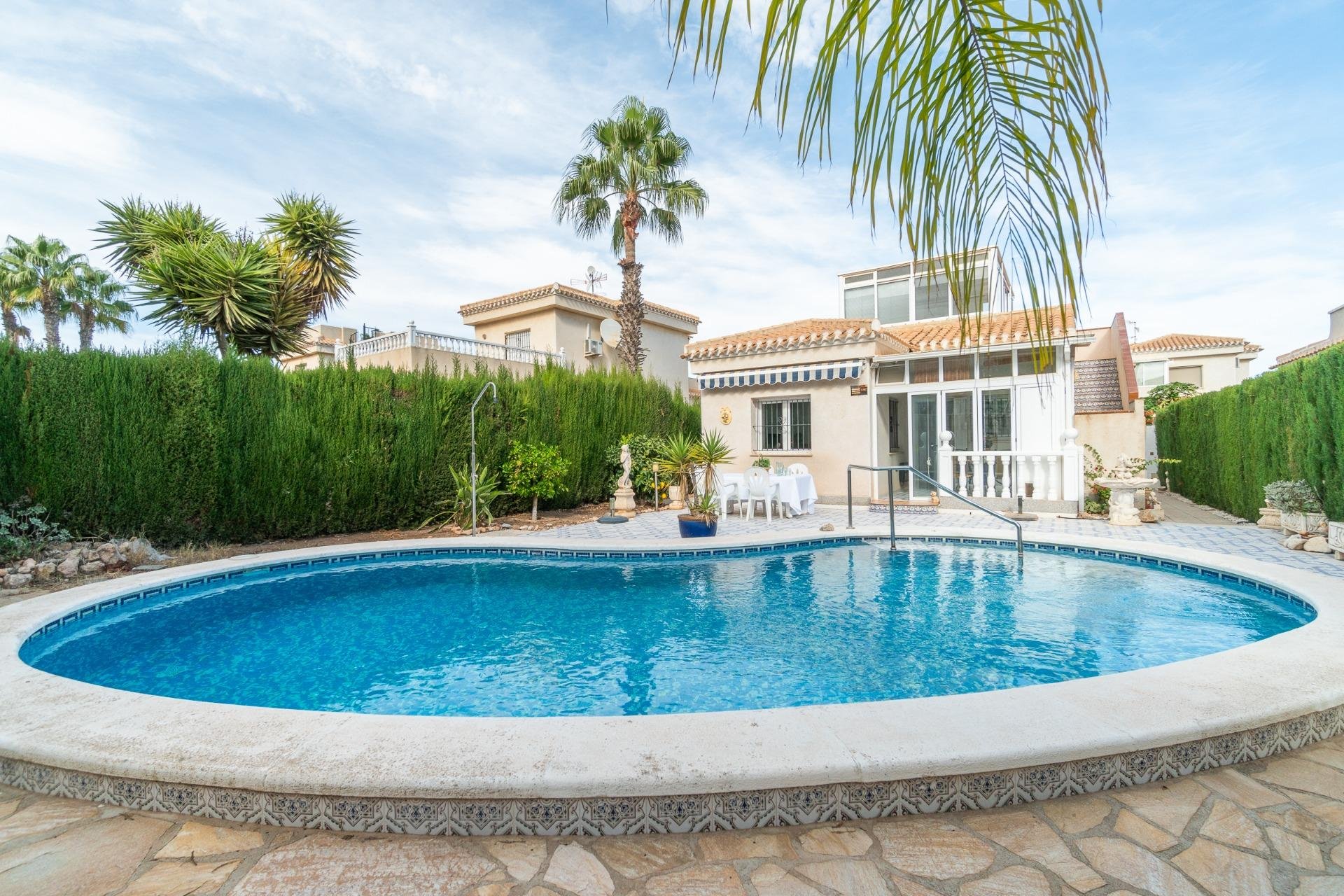 Återförsäljning - Villa -
Orihuela Costa - Playa Flamenca