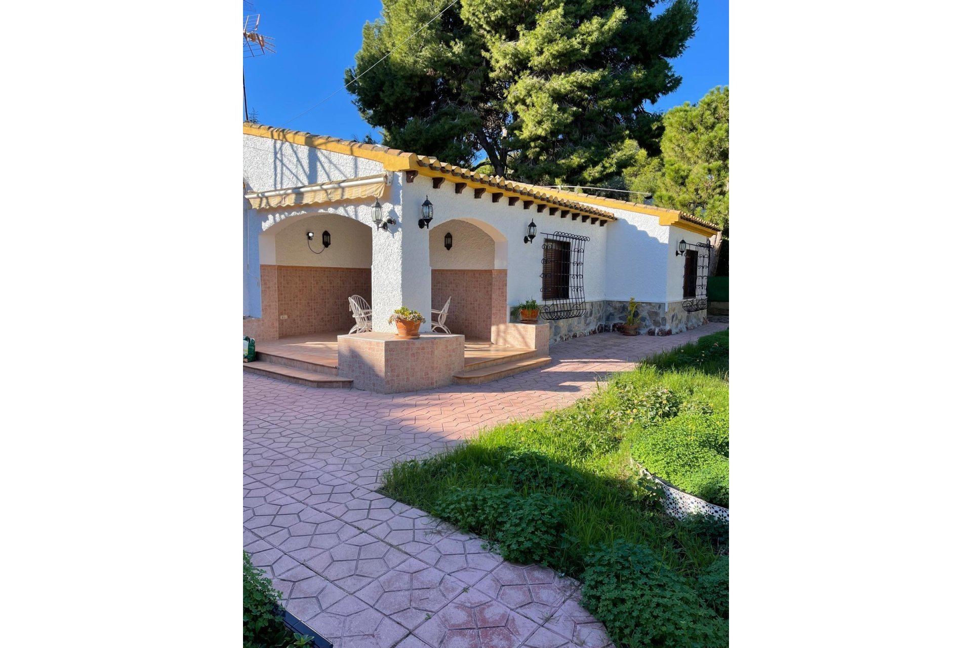 Återförsäljning - Villa -
Orihuela Costa - Rocio del Mar