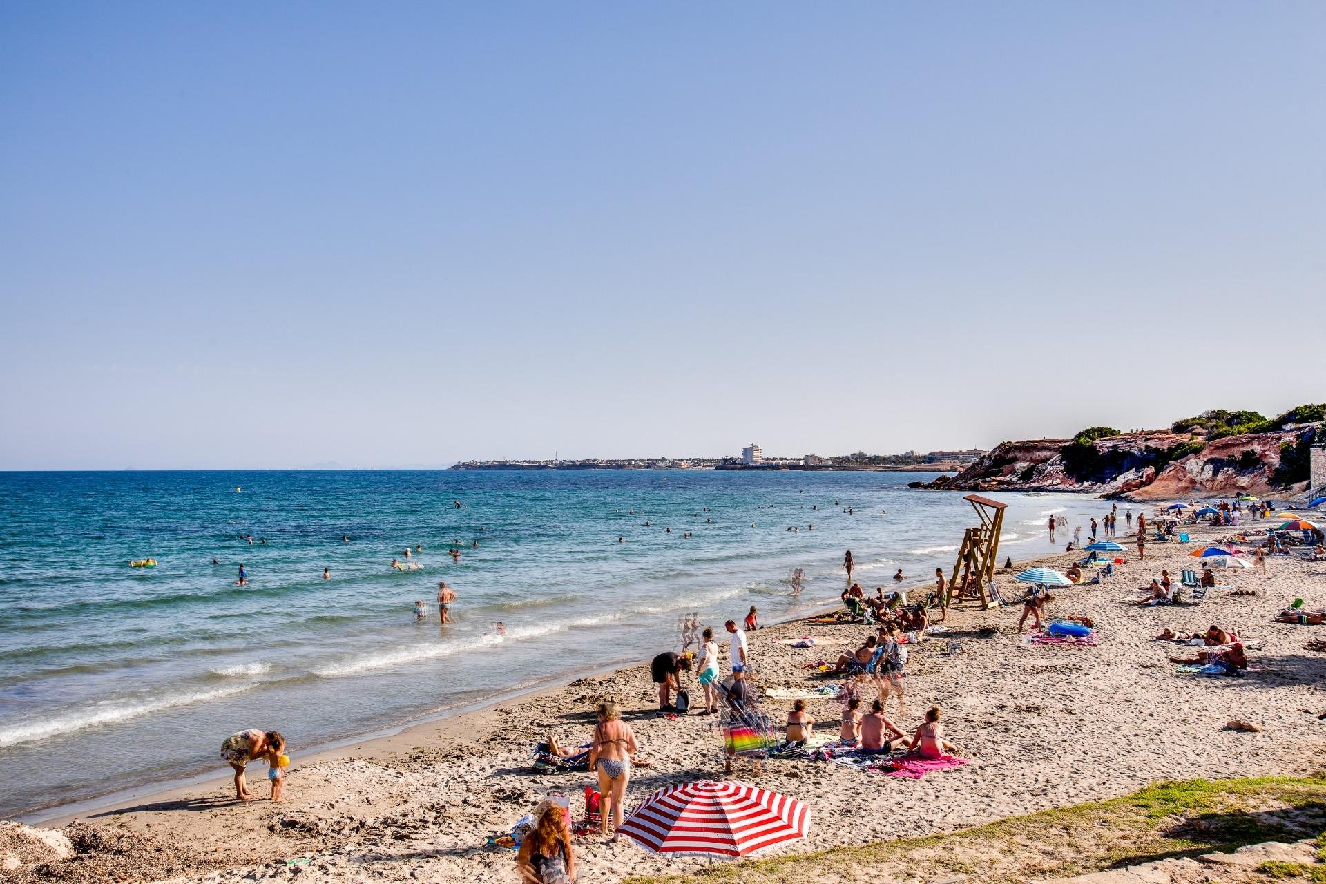 Återförsäljning - Villa -
Orihuela Costa - Urbanización Perla del Mar