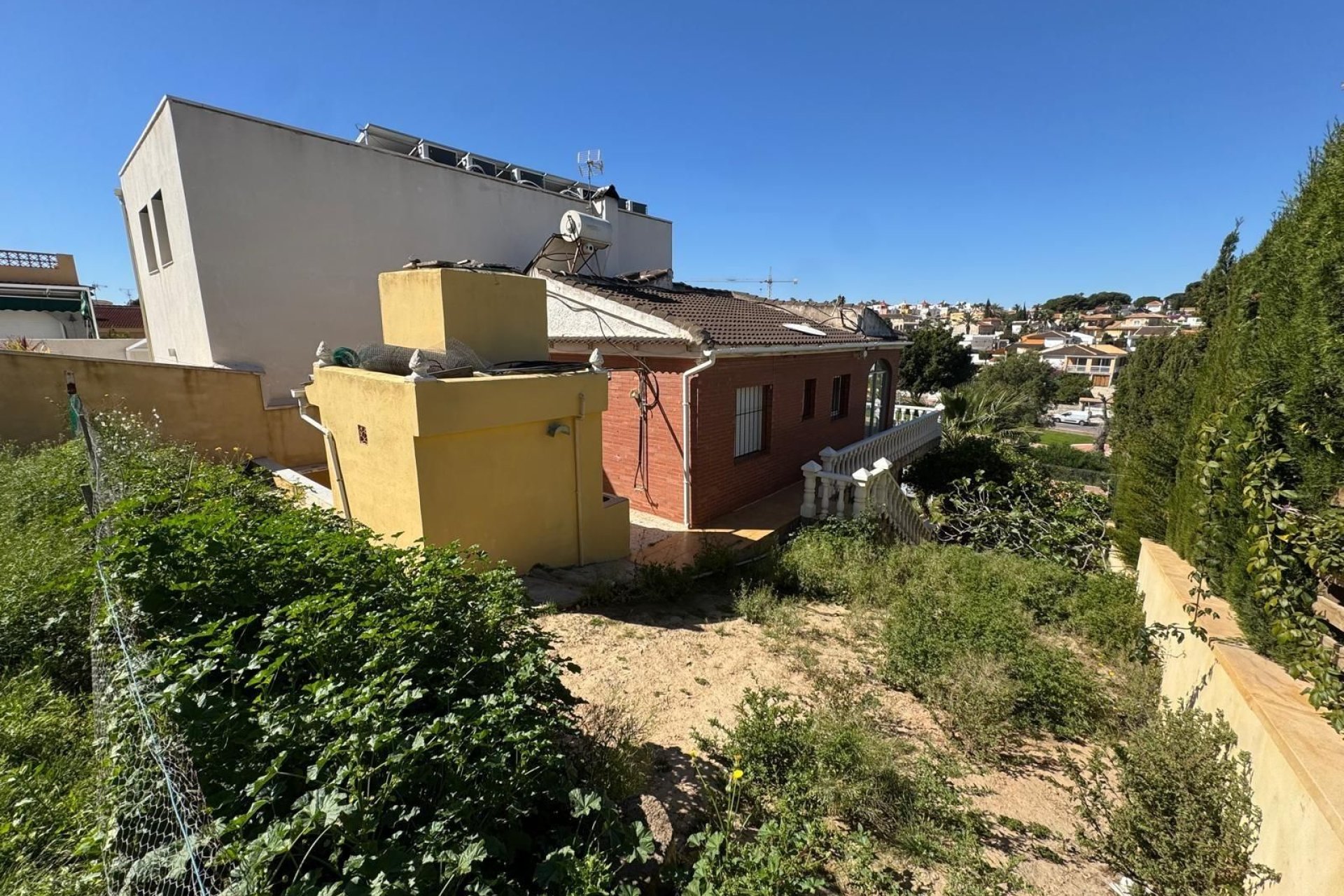 Återförsäljning - Villa -
Orihuela Costa - Urbanización Perla del Mar