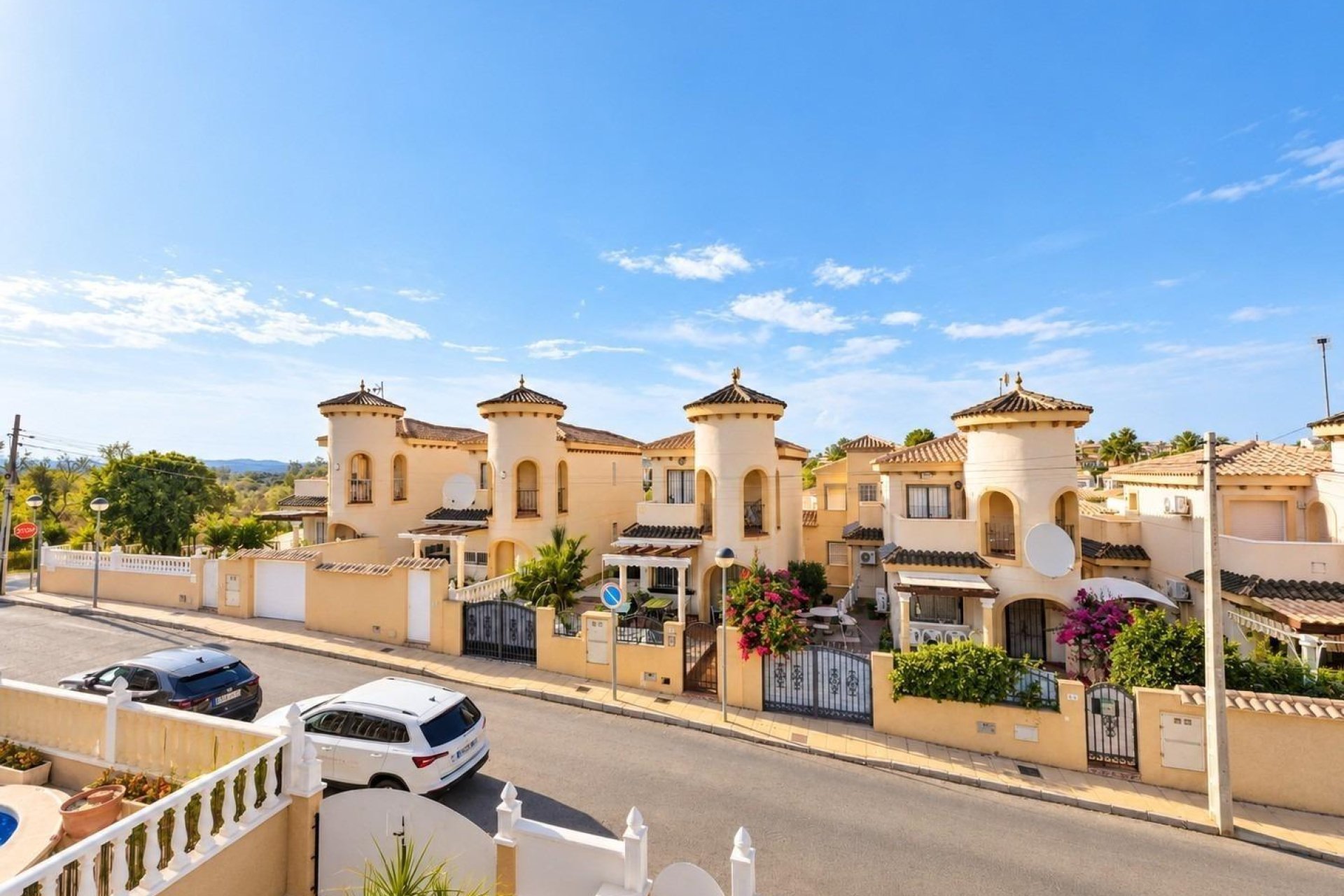 Återförsäljning - Villa -
Orihuela Costa - Villamartín-Las Filipinas