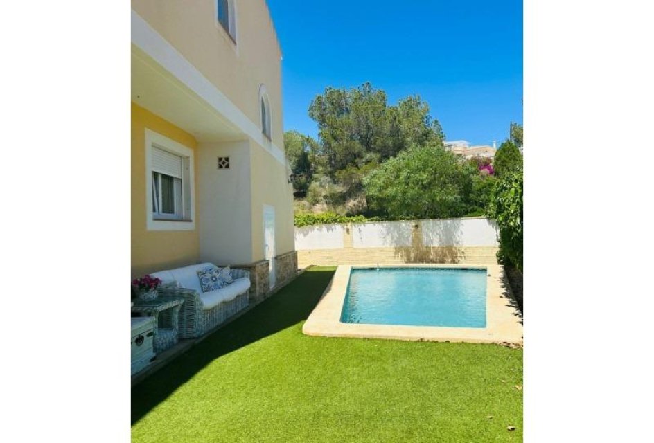 Återförsäljning - Villa -
Pilar de la Horadada - Pinar de Campoverde