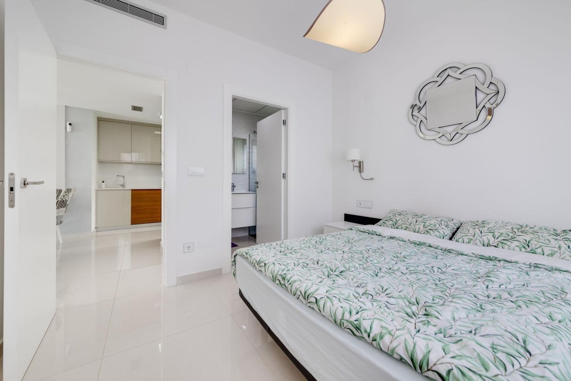 Återförsäljning - Villa -
San Miguel de Salinas - Bellavista