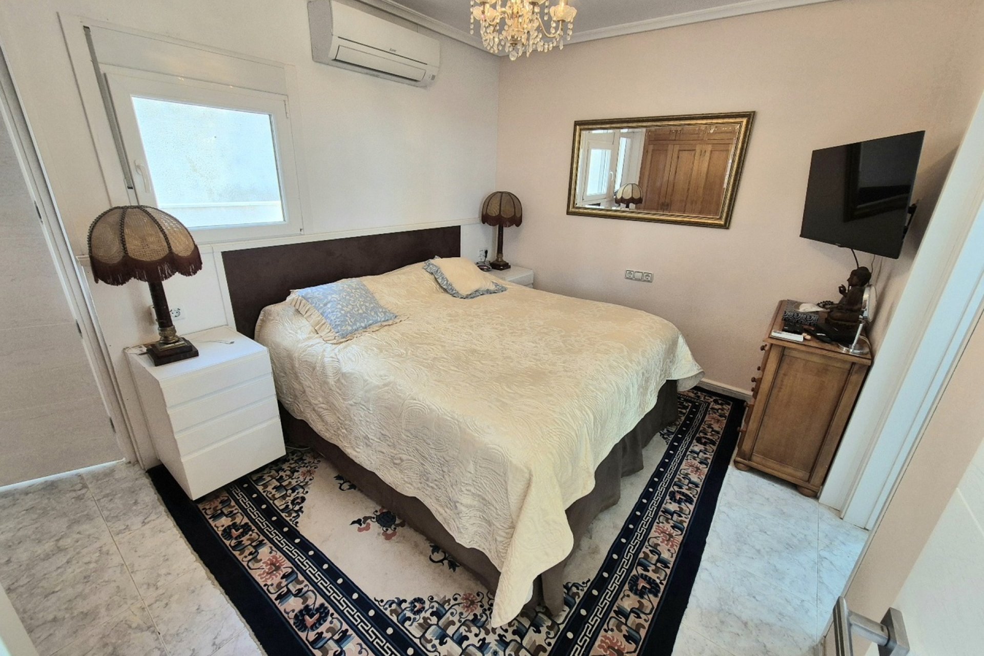 Återförsäljning - Villa -
San Miguel de Salinas - Ciudad de las comunicaciones