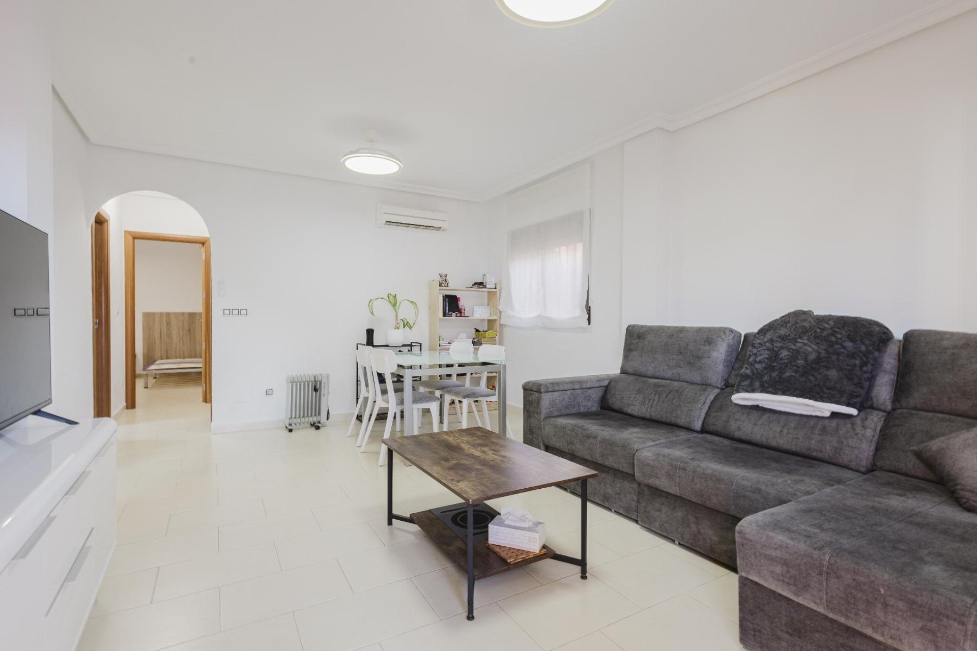 Återförsäljning - Villa -
Torrevieja - Aguas Nuevas