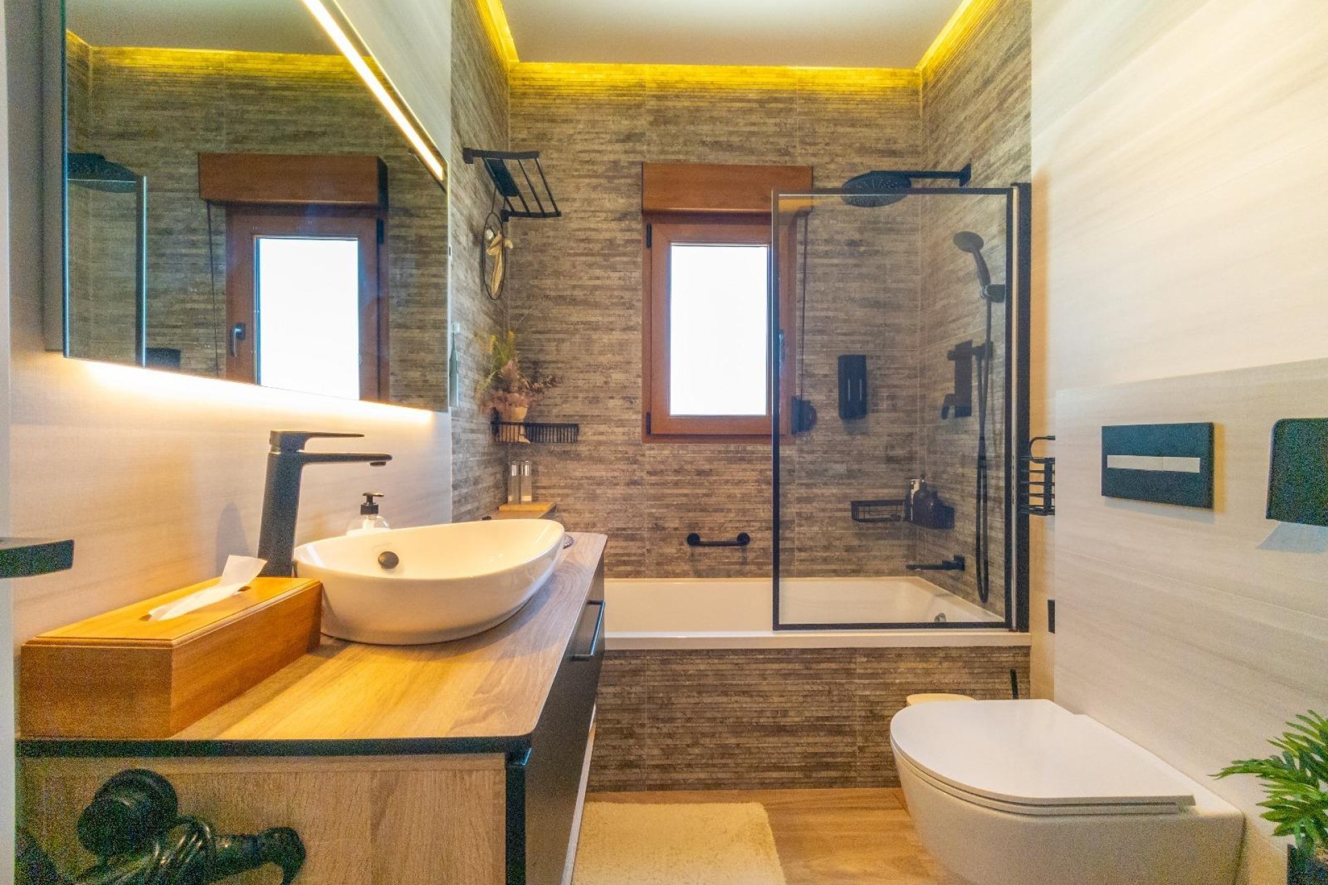 Återförsäljning - Villa -
Torrevieja - El chaparral