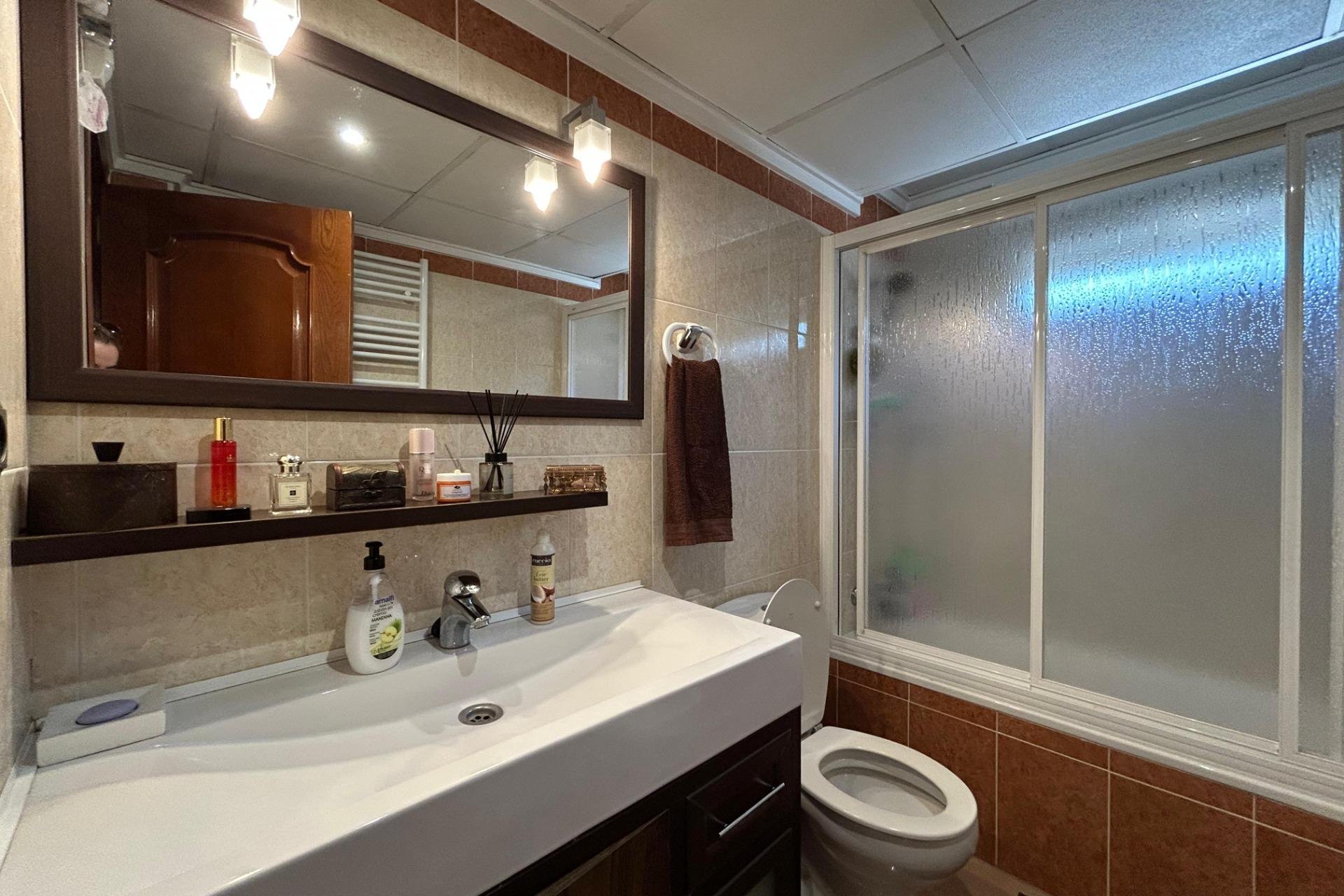 Återförsäljning - Villa -
Torrevieja - La Siesta - El Salado - Torreta