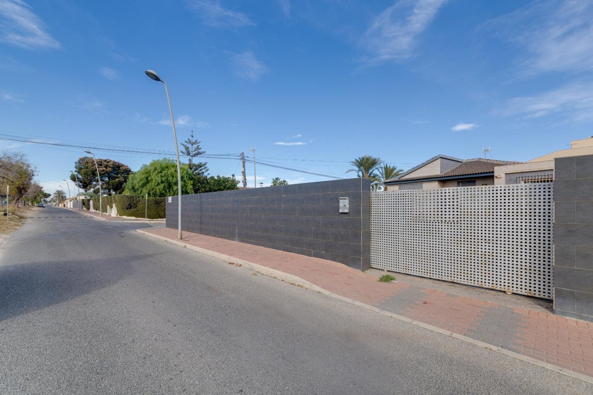 Återförsäljning - Villa -
Torrevieja - Los balcones