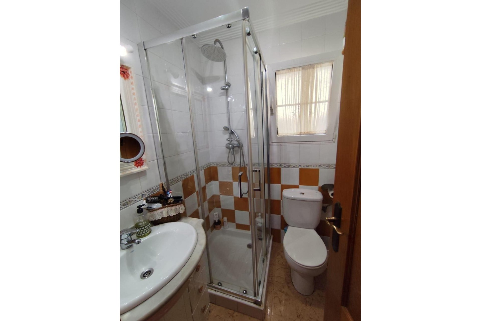 Återförsäljning - Villa -
Torrevieja - Parque las naciones