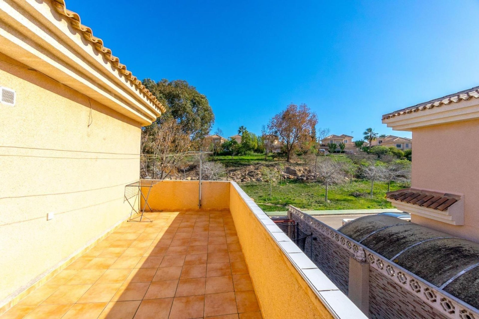 Återförsäljning - Villa -
Torrevieja - Punta prima