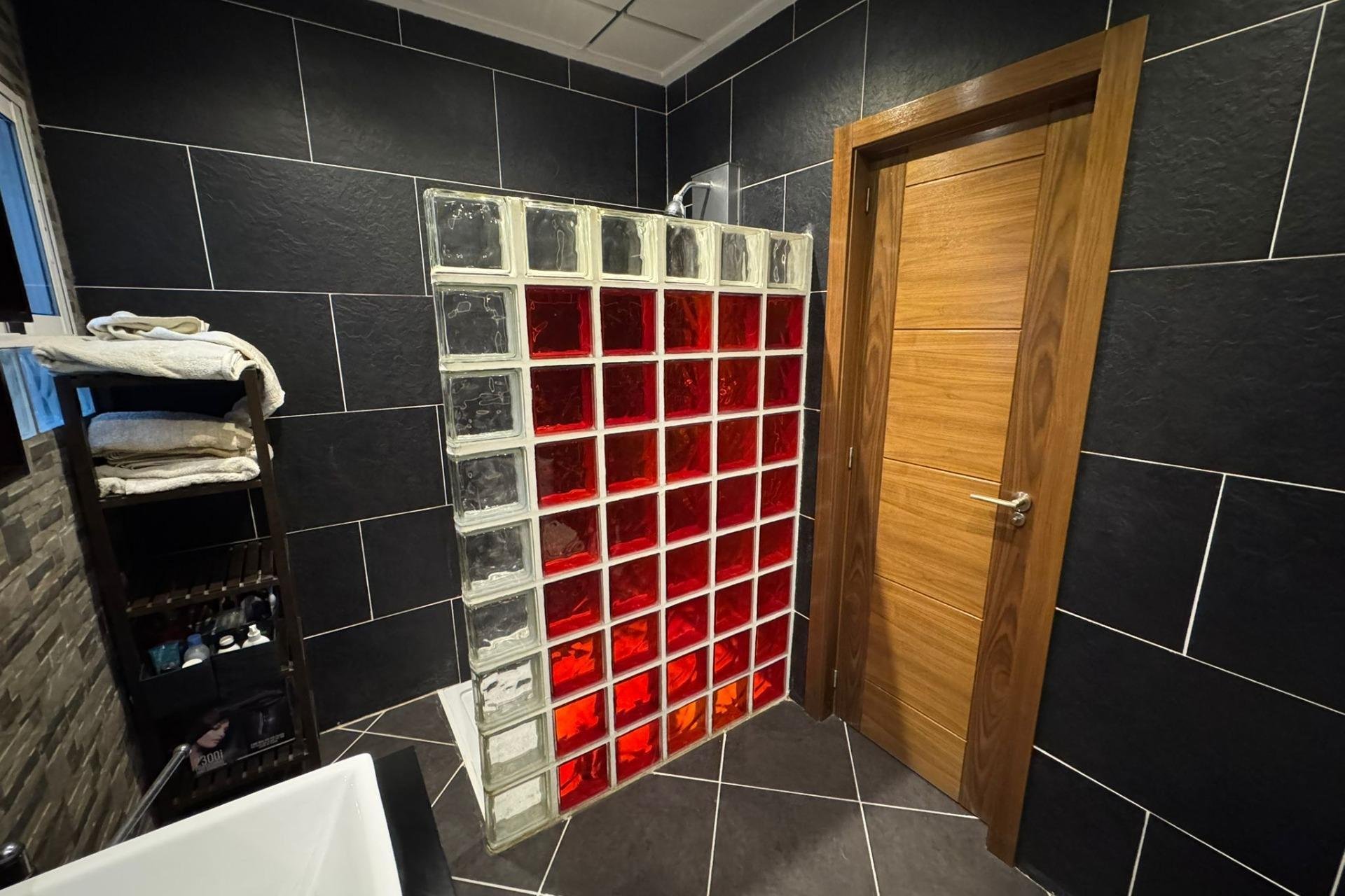 Återförsäljning - Villa -
Torrevieja - San luis