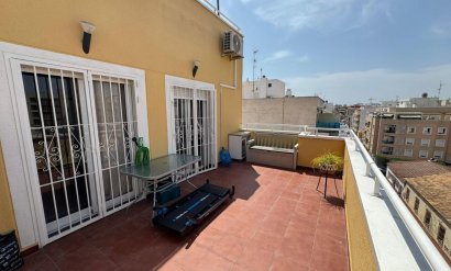 Buhardilla - Återförsäljning - Torrevieja -
                Estacion de autobuses