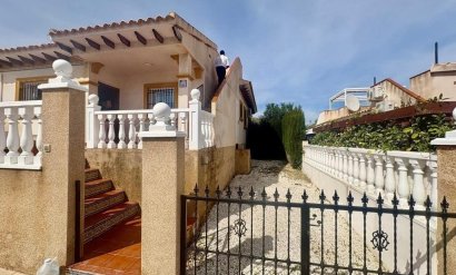 Bungalow - Återförsäljning - Orihuela Costa -
                Las Filipinas