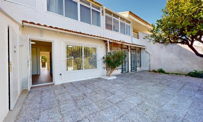 Bungalow - Resale - Orihuela Costa -
                Villamartín