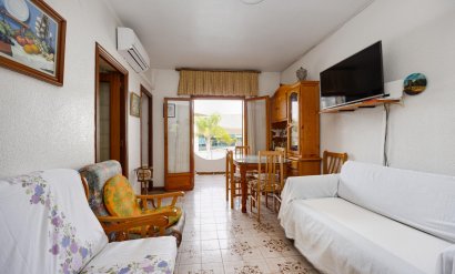 Bungalow - Resale - Torrevieja -
                Playa del Acequión