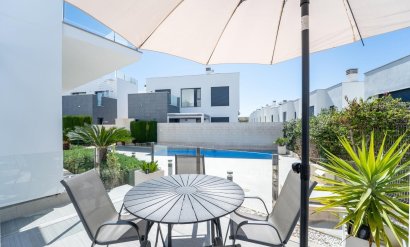 Bungalow - Resale - Torrevieja -
                Punta prima