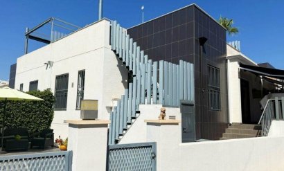 Bungalow - Segunda mano - Orihuela Costa -
                Villamartín