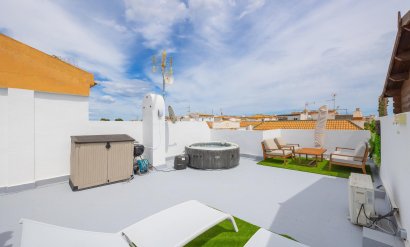 Bungalow - Segunda mano - Torrevieja -
                Parque de Las Naciones