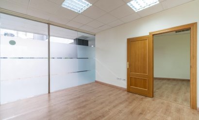 Commercial - Long Term Rental -
            Orihuela Costa - 14-ED-P.2-L.3