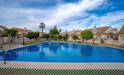 Herenhuis - Herverkoop - Orihuela Costa -
                La Regia