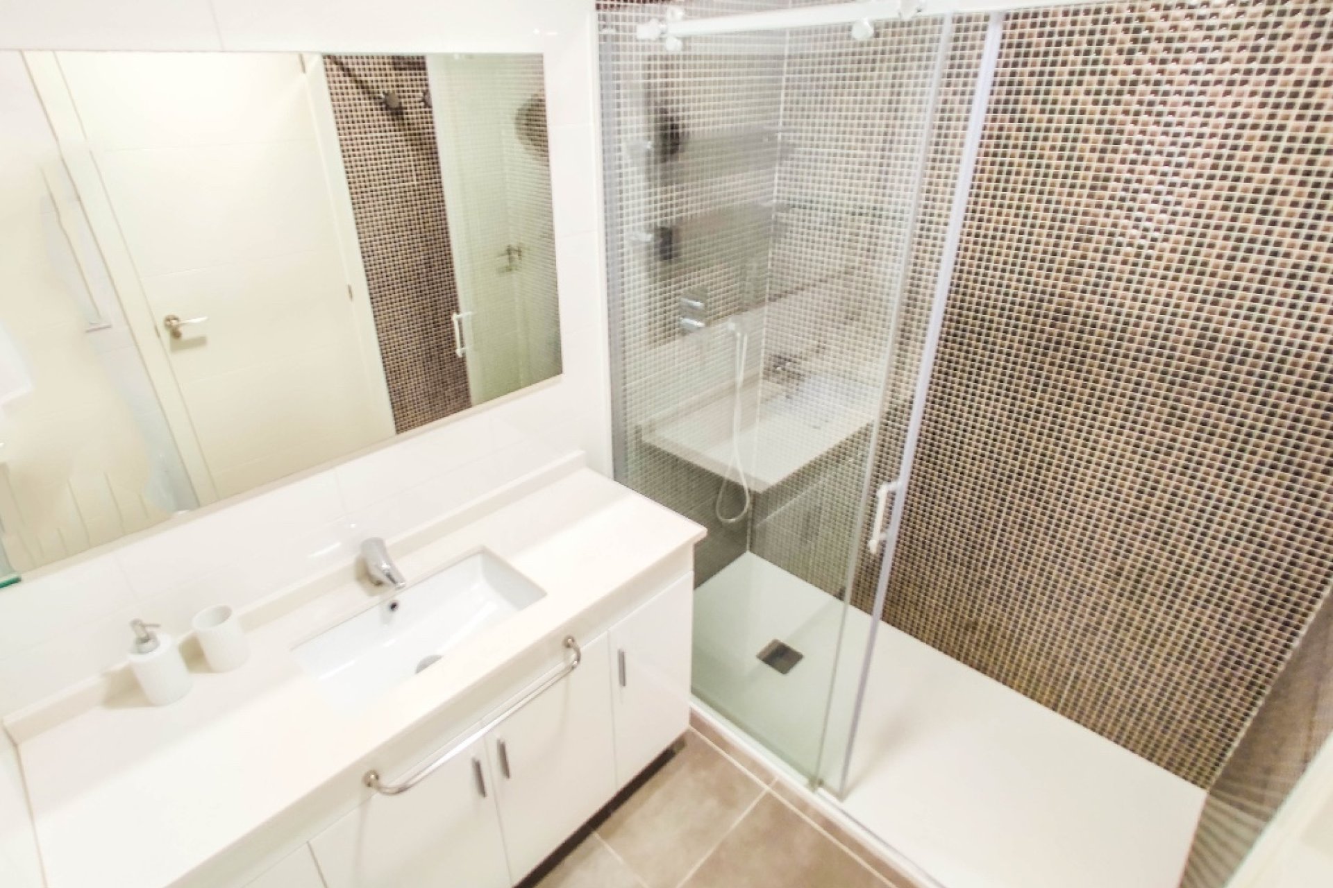 Herverkoop - Apartament -
Punta Prima