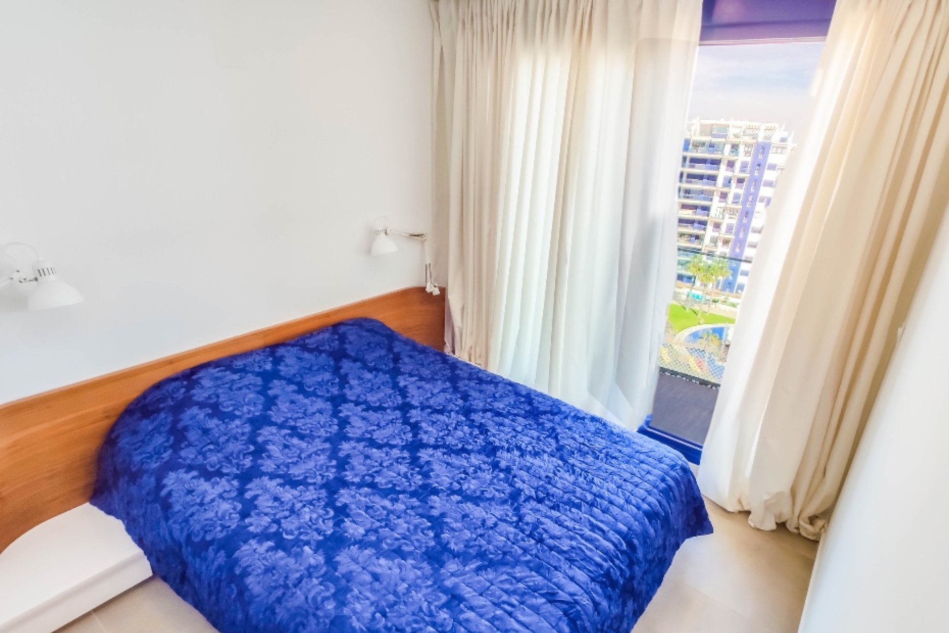 Herverkoop - Apartament -
Punta Prima