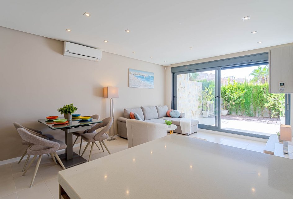 Herverkoop - Apartament -
Punta Prima