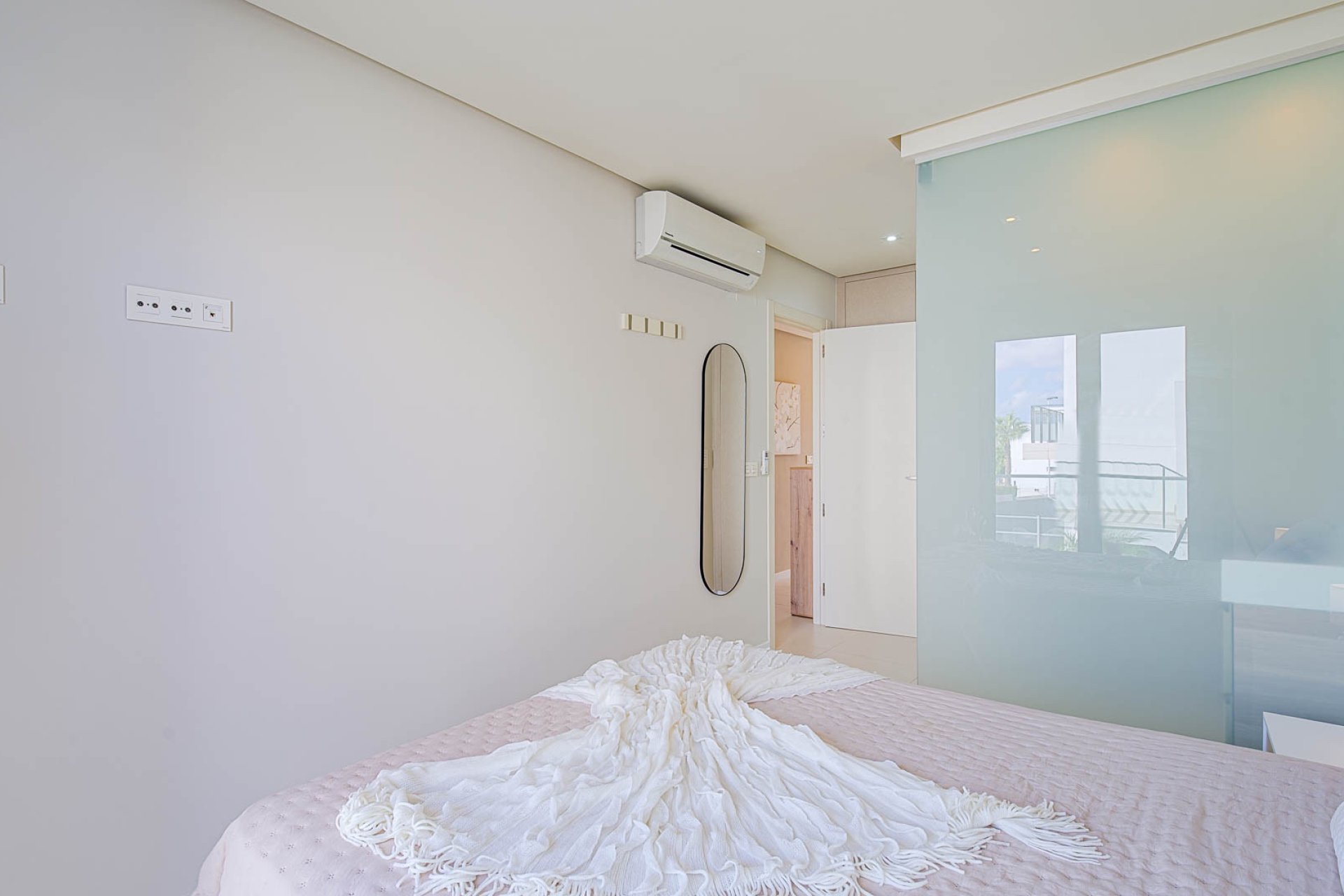 Herverkoop - Apartament -
Punta Prima