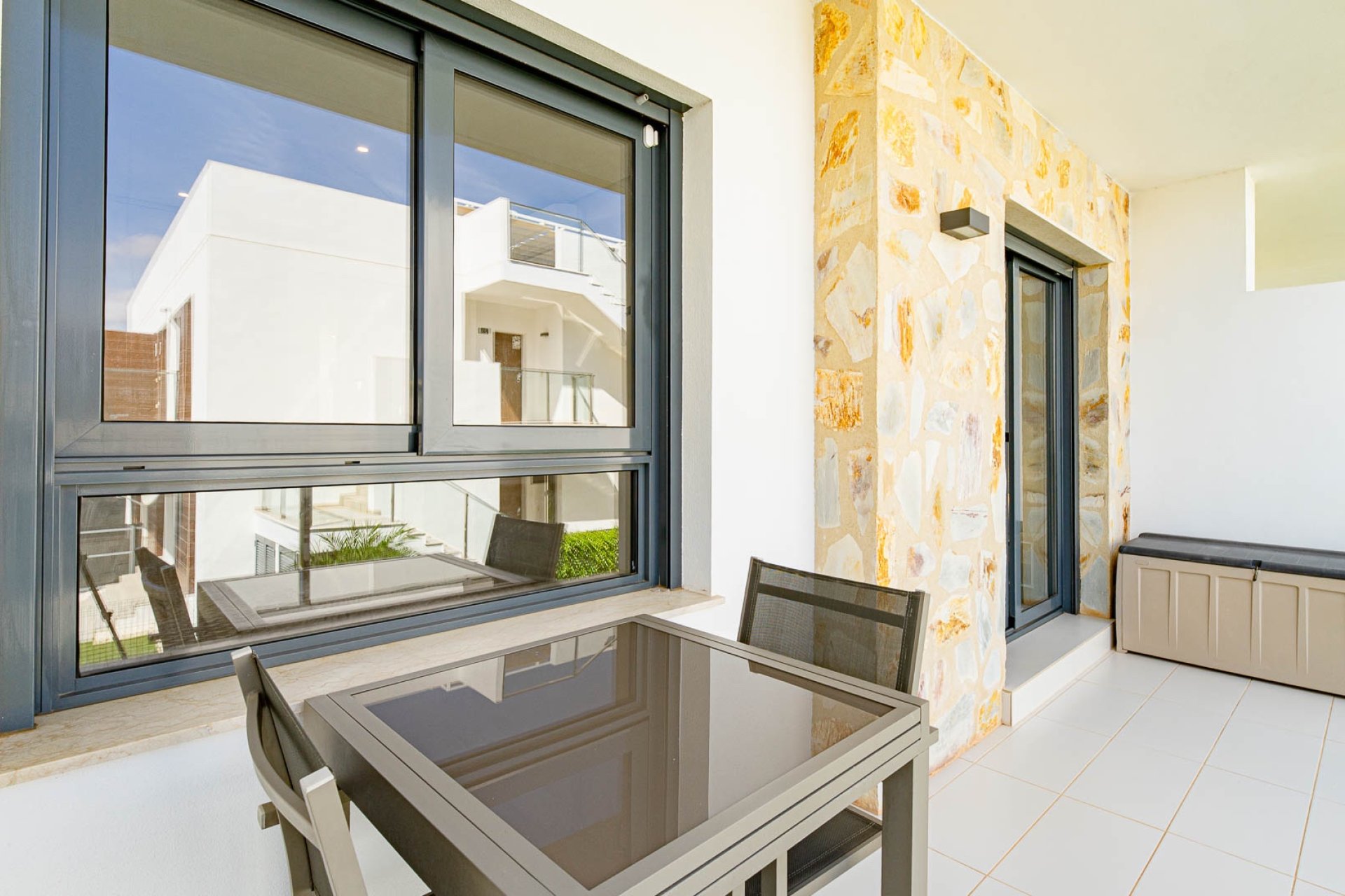 Herverkoop - Apartament -
Punta Prima