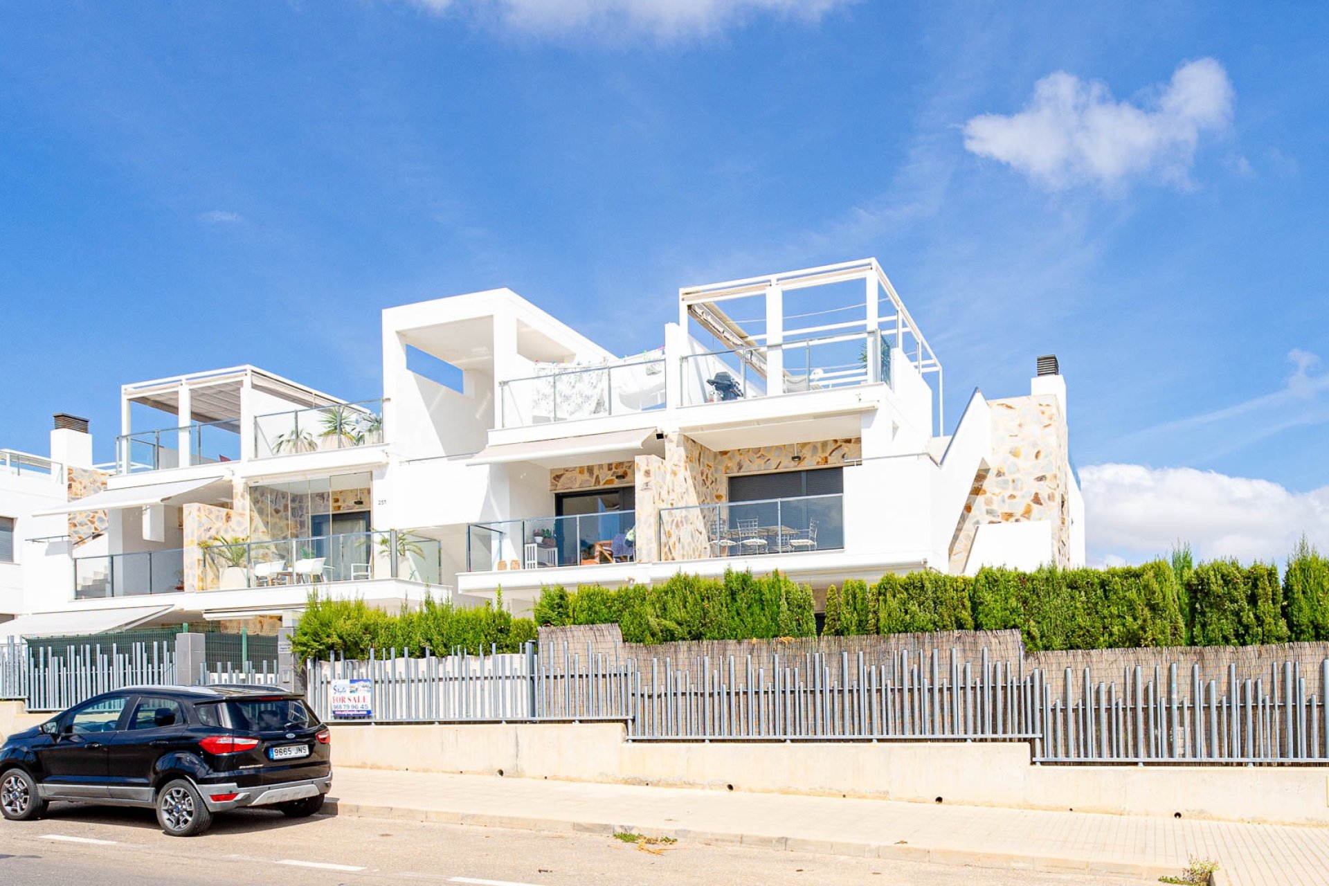 Herverkoop - Apartament -
Punta Prima