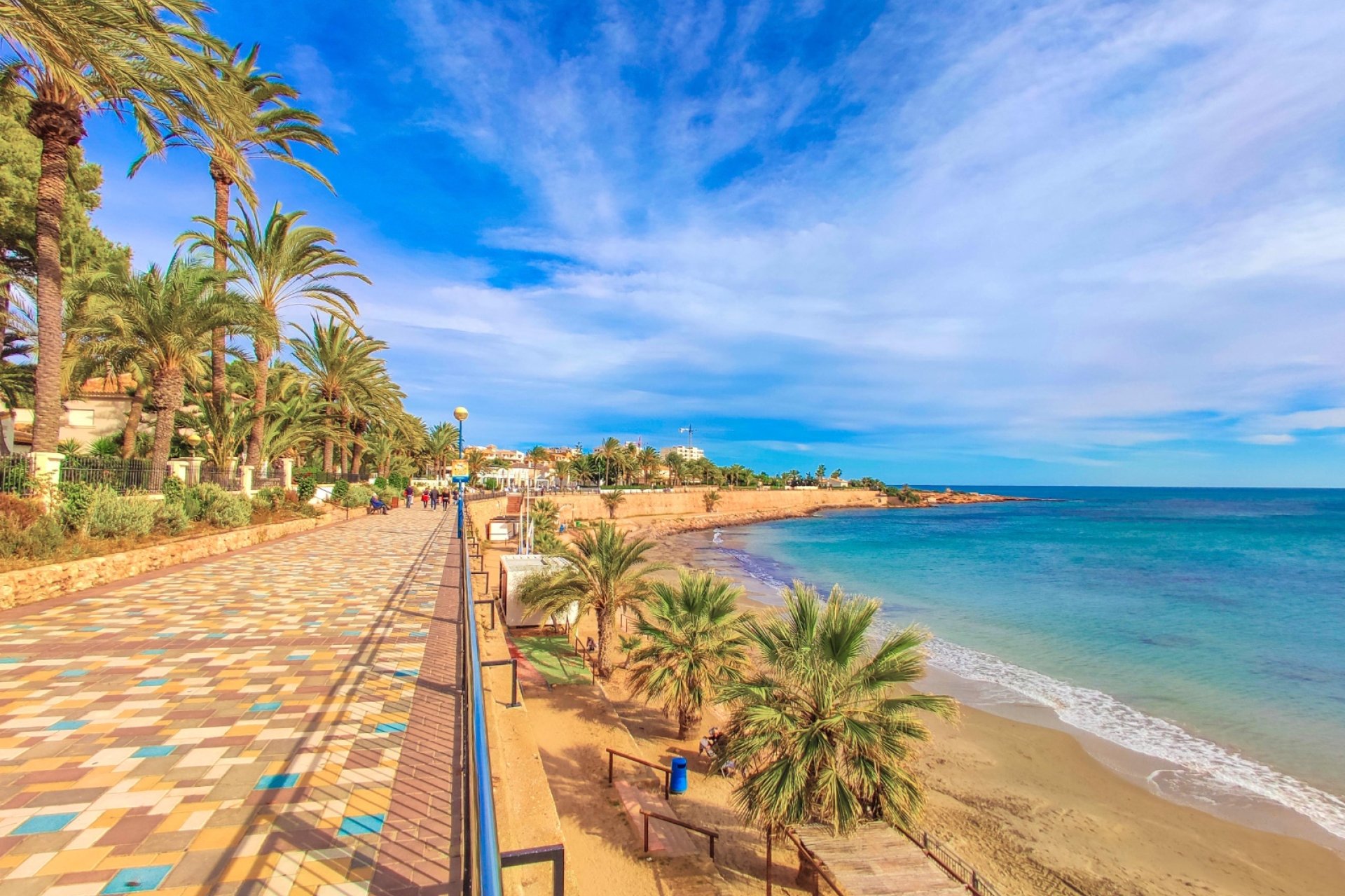 Herverkoop - Apartament -
Punta Prima