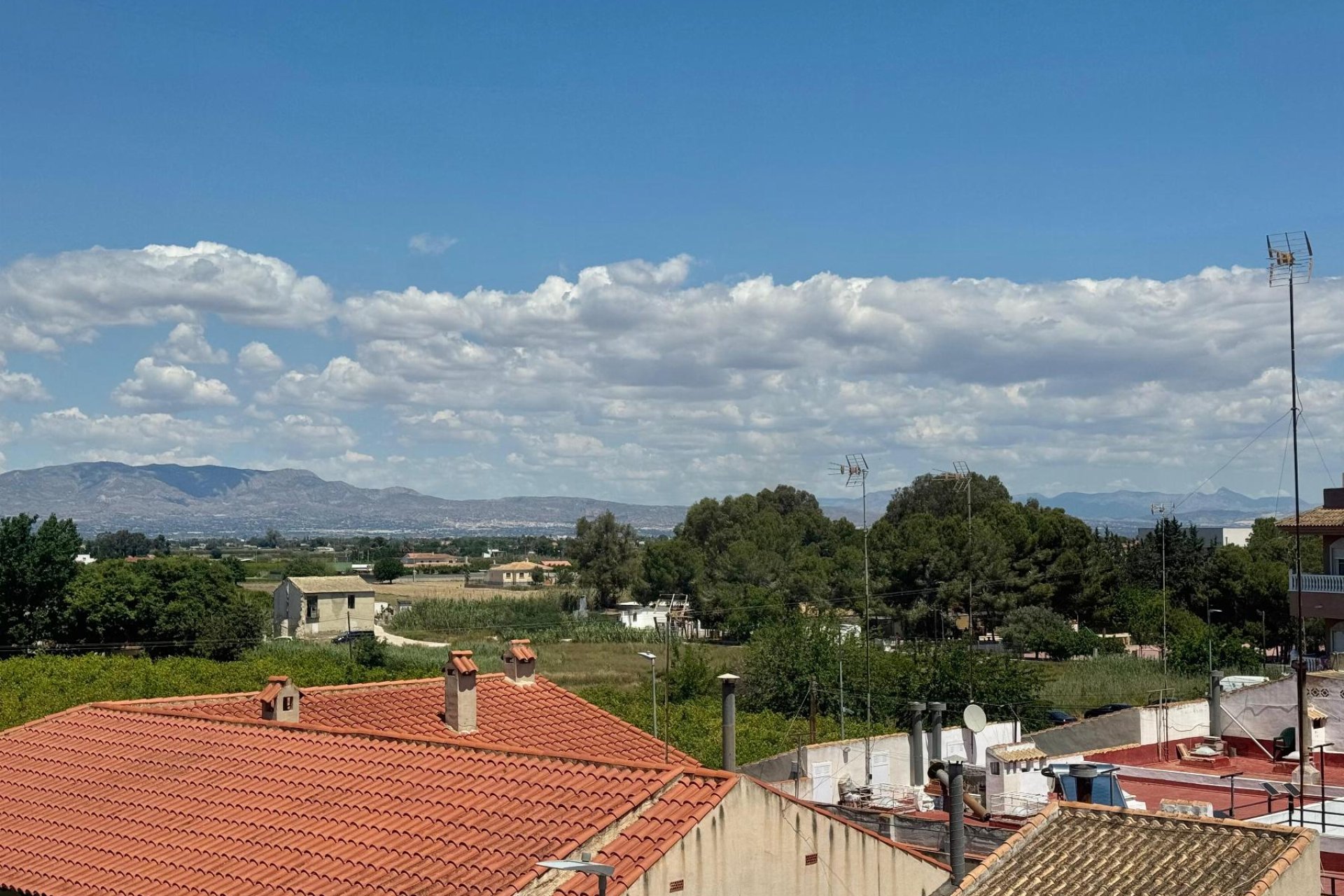 Herverkoop - Apartamento -
Almoradí