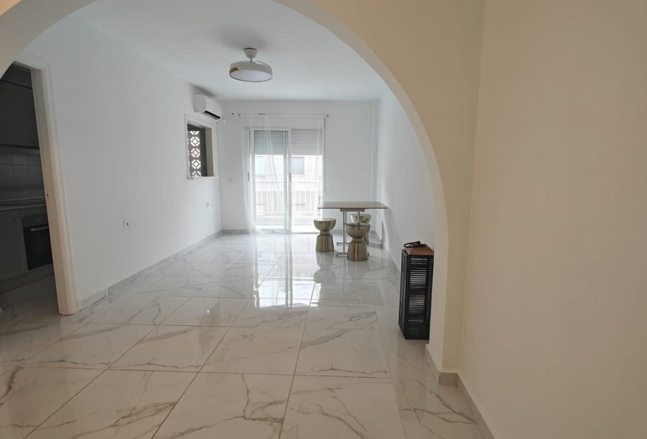 Herverkoop - Apartamento -
Torrevieja - Acequion