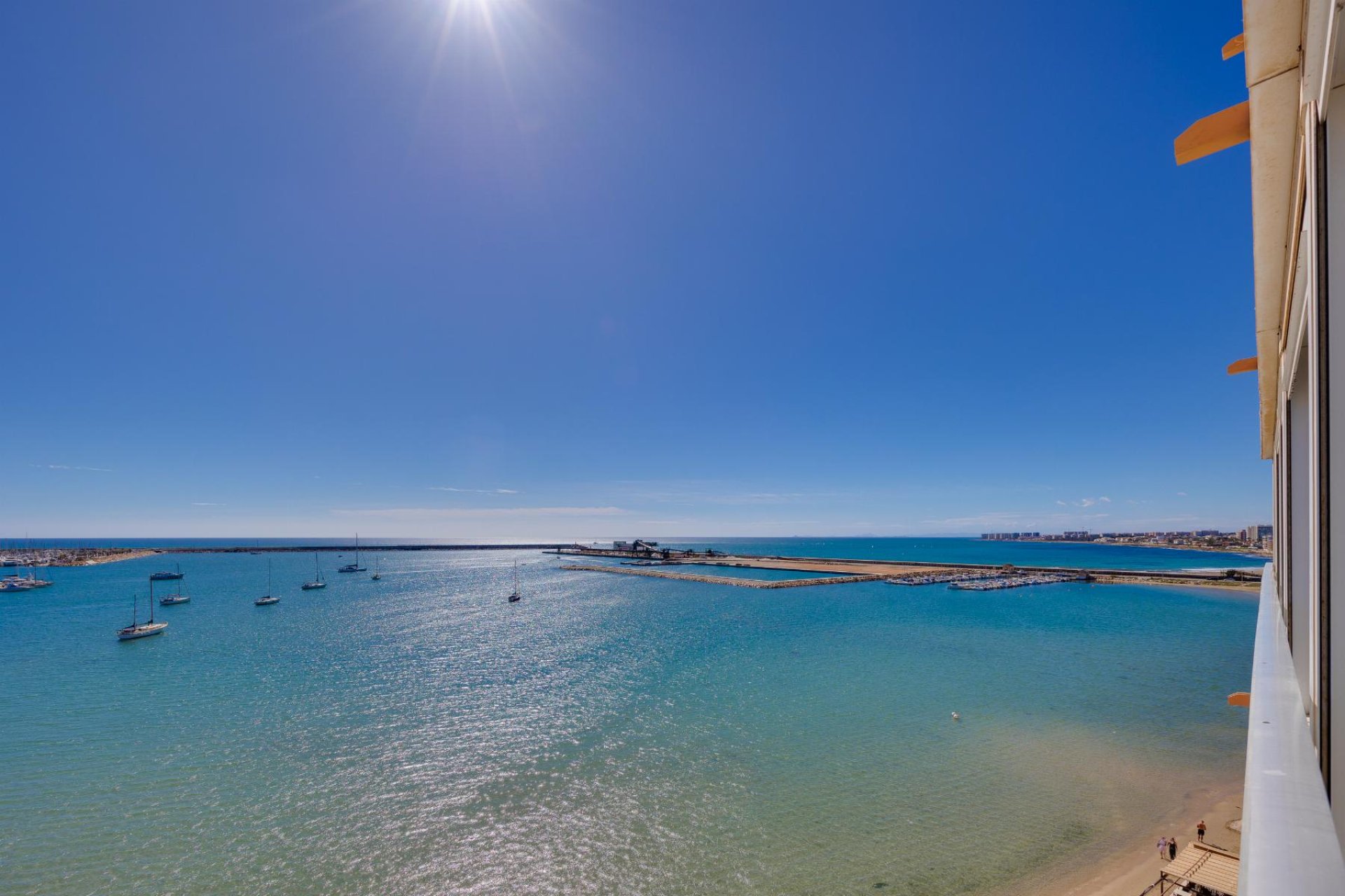 Herverkoop - Apartamento -
Torrevieja - Playa Acequion