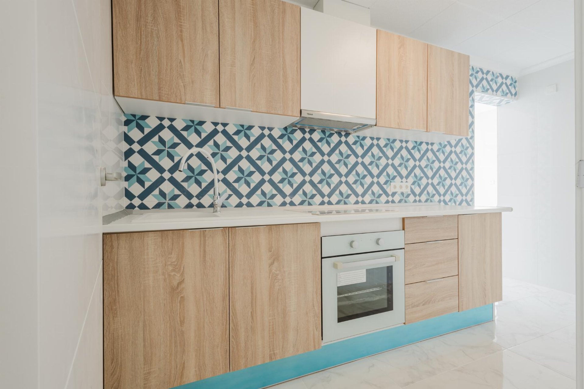 Herverkoop - Apartamento -
Torrevieja - Playa de La Acequion