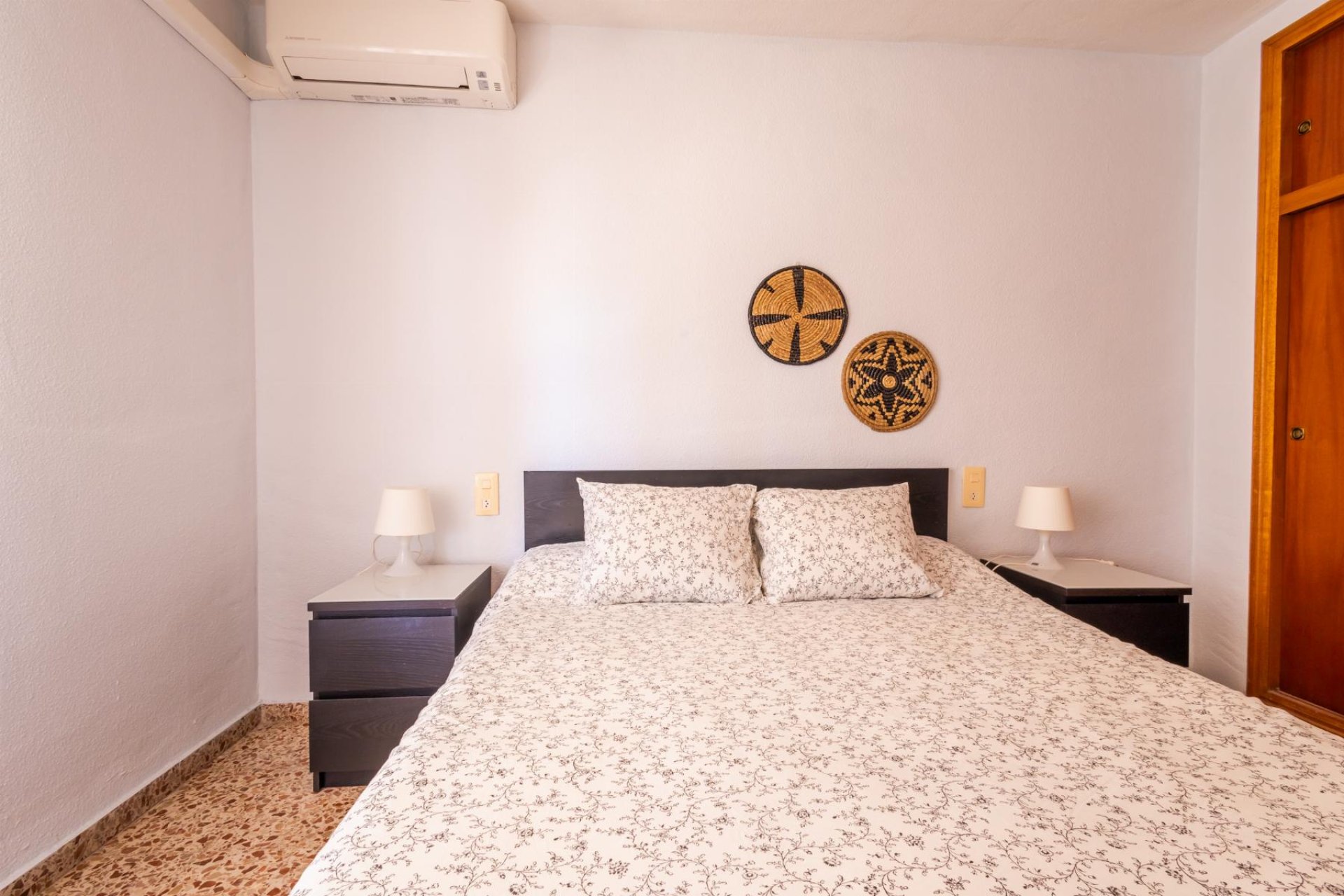 Herverkoop - Apartamento -
Torrevieja - Playa de los Naufragos