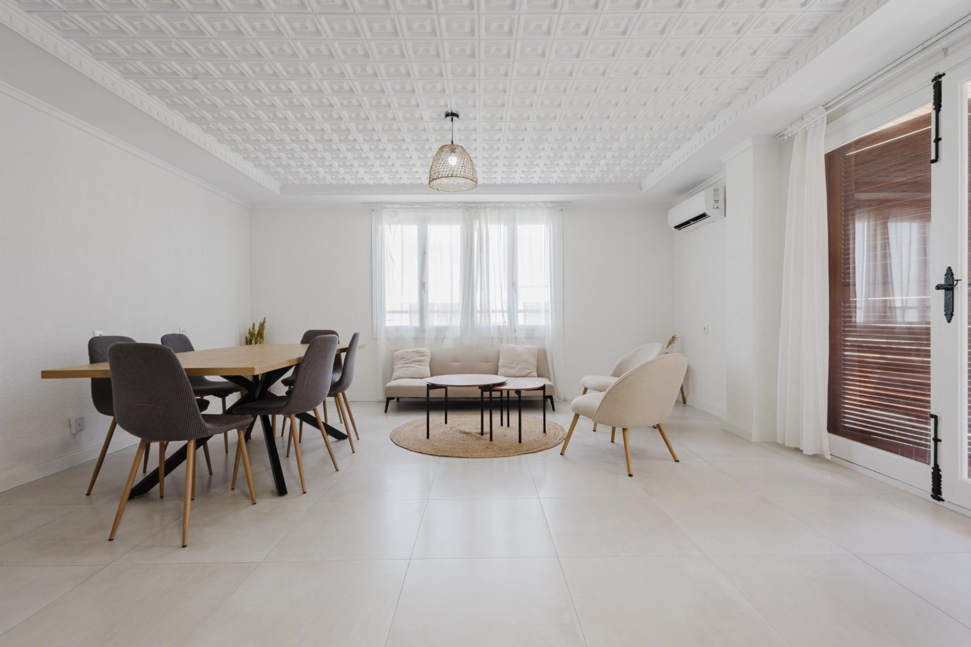 Herverkoop - Apartamento -
Torrevieja - Playa del Acequión