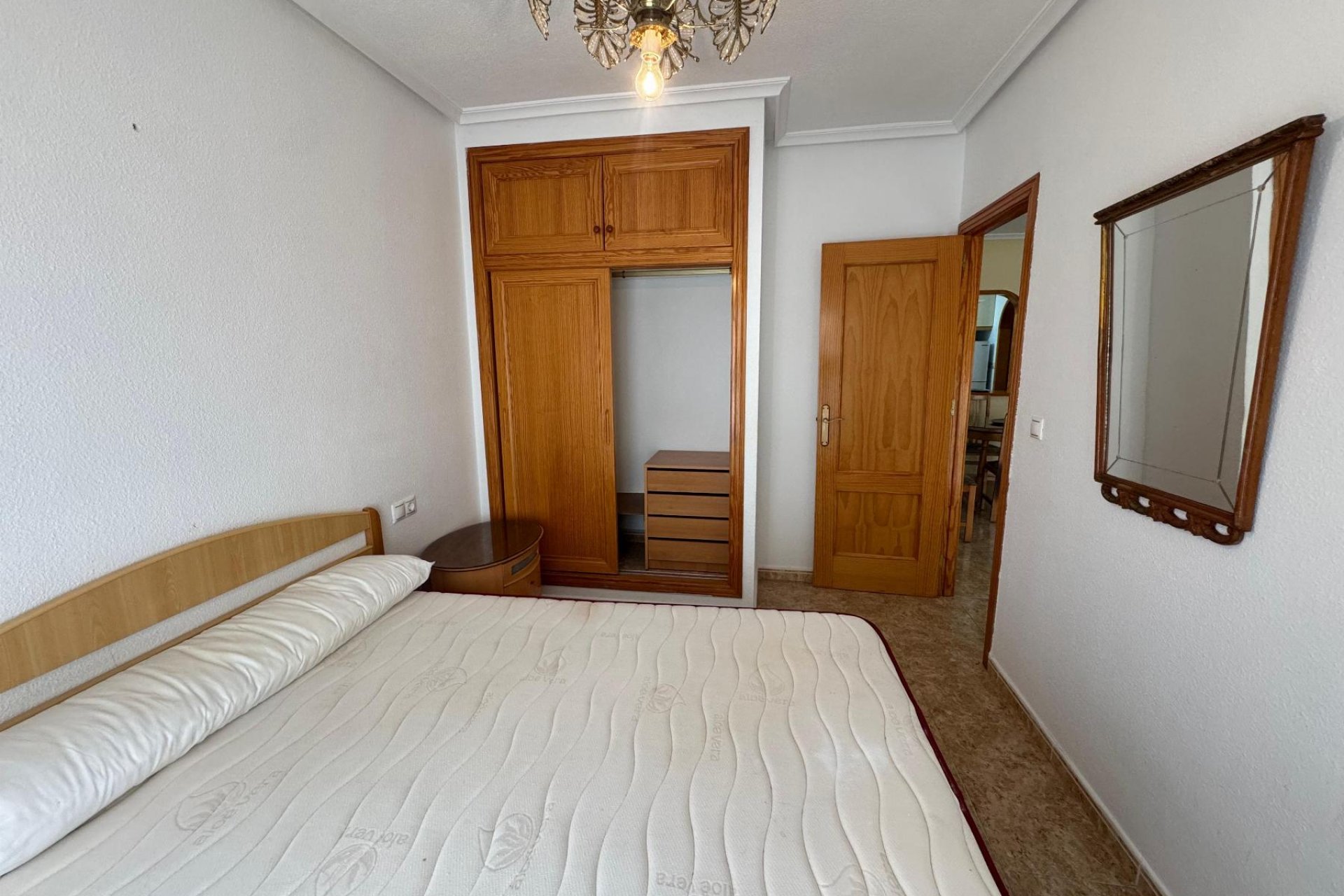 Herverkoop - Apartamento -
Torrevieja - Playa del Acequión