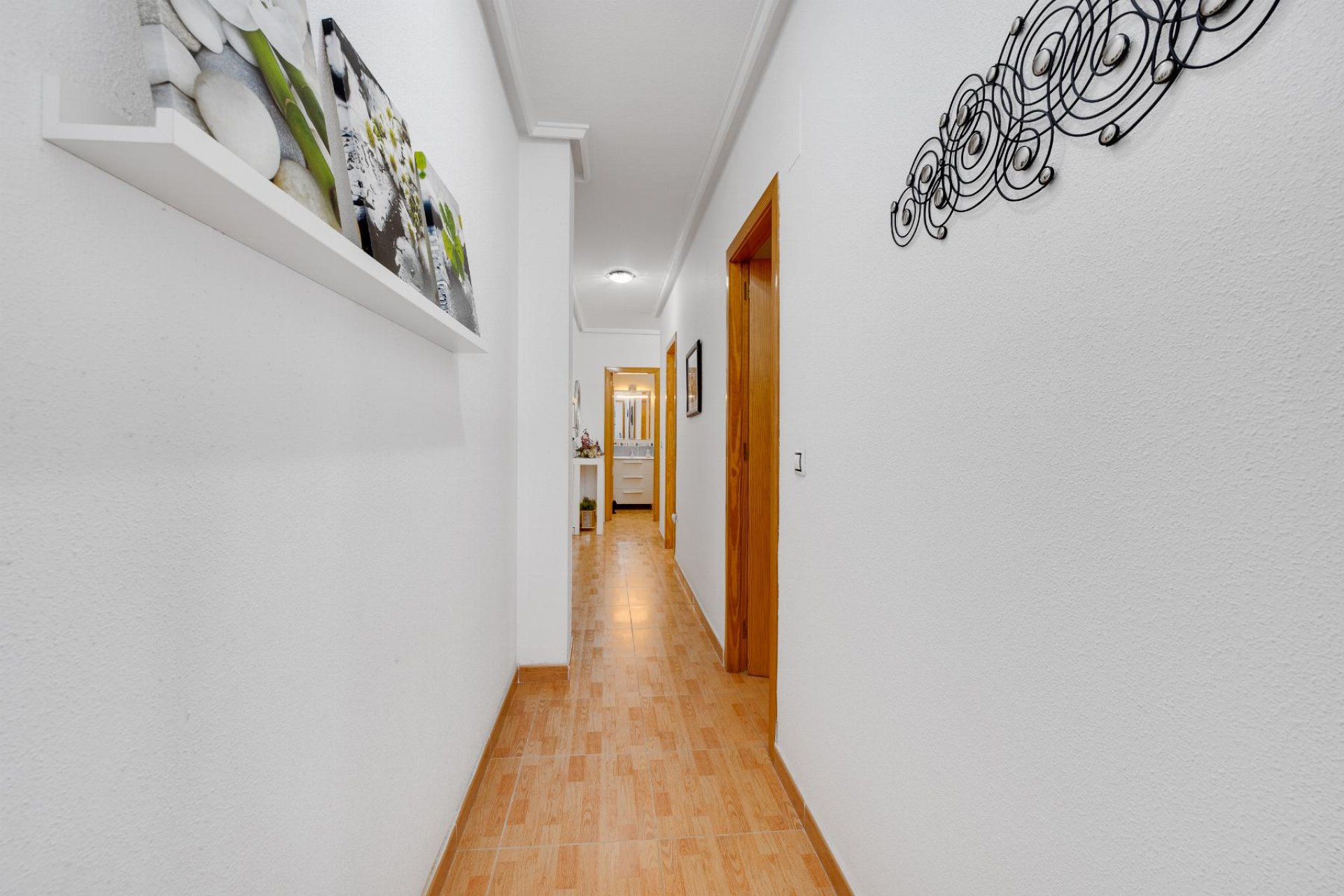 Herverkoop - Apartamento -
Torrevieja - Playa del Acequión