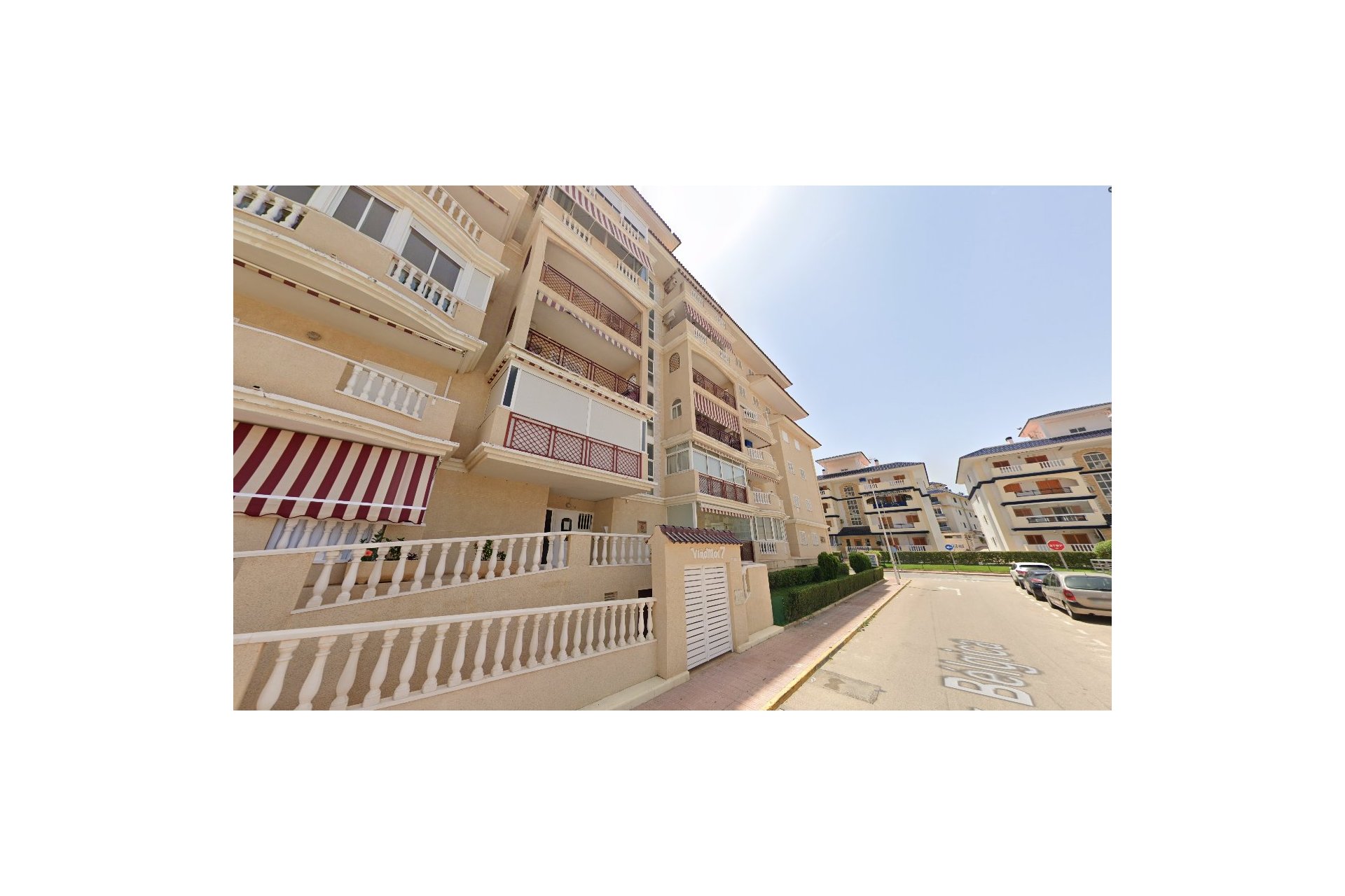 Herverkoop - - APARTMENT -
La Mata - Playa la Mata